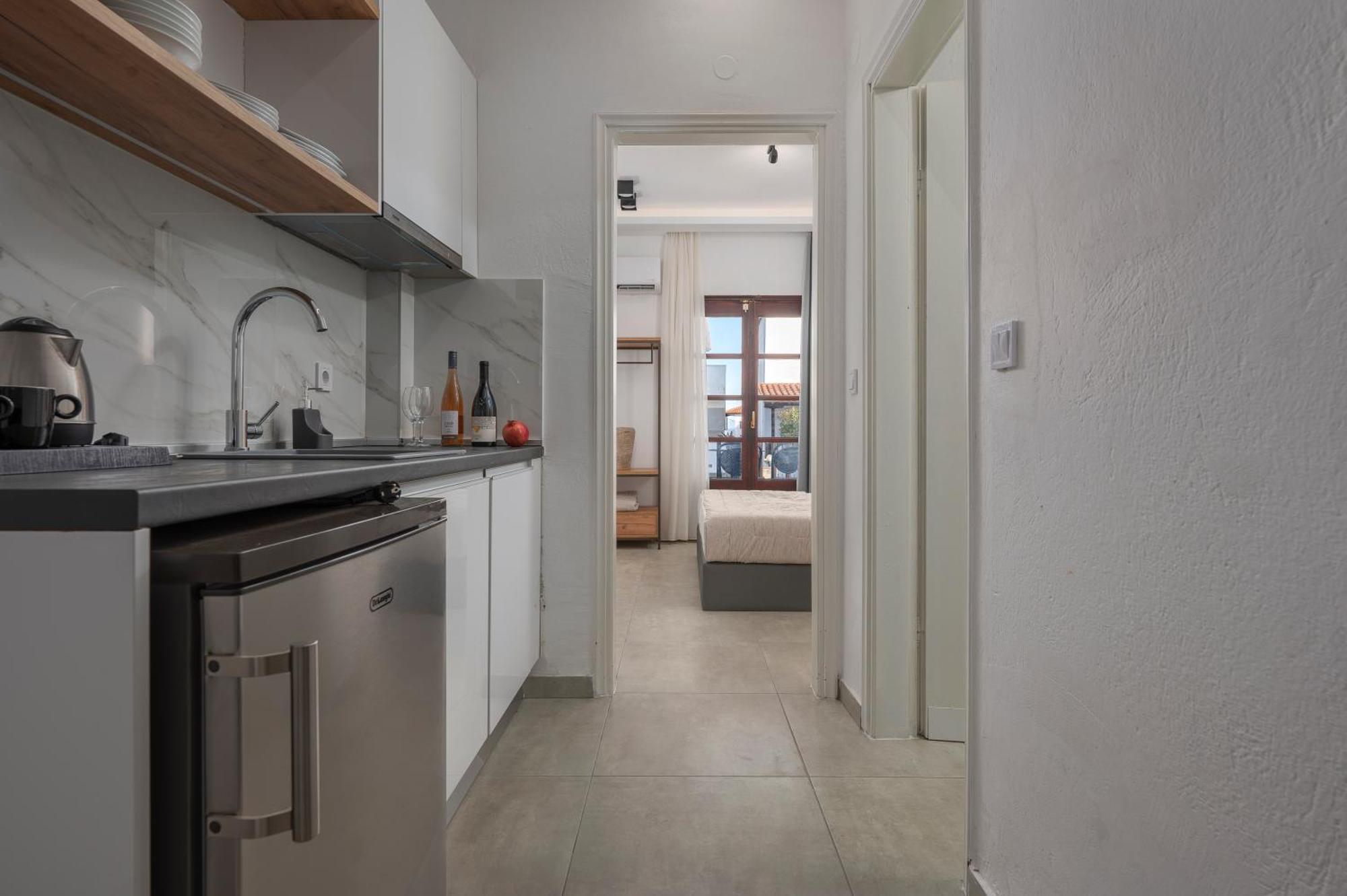 Eleon & Apartment *