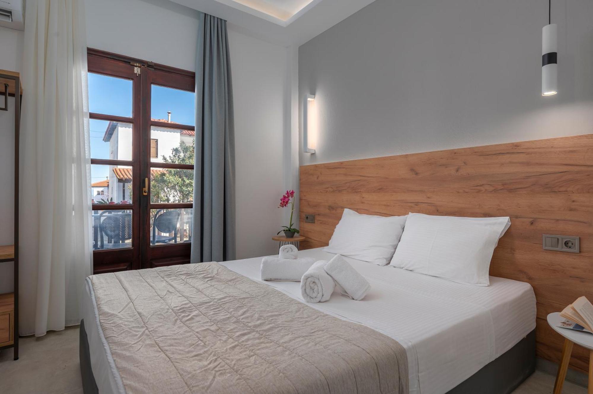 Eleon & Apartment *