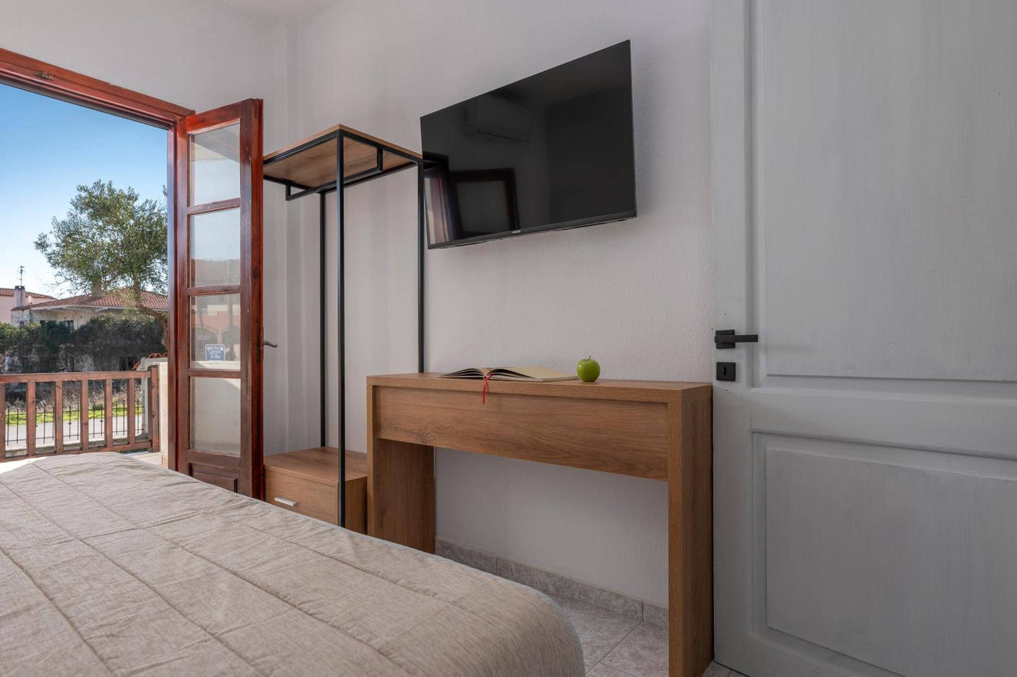 Apartment Eleon & *